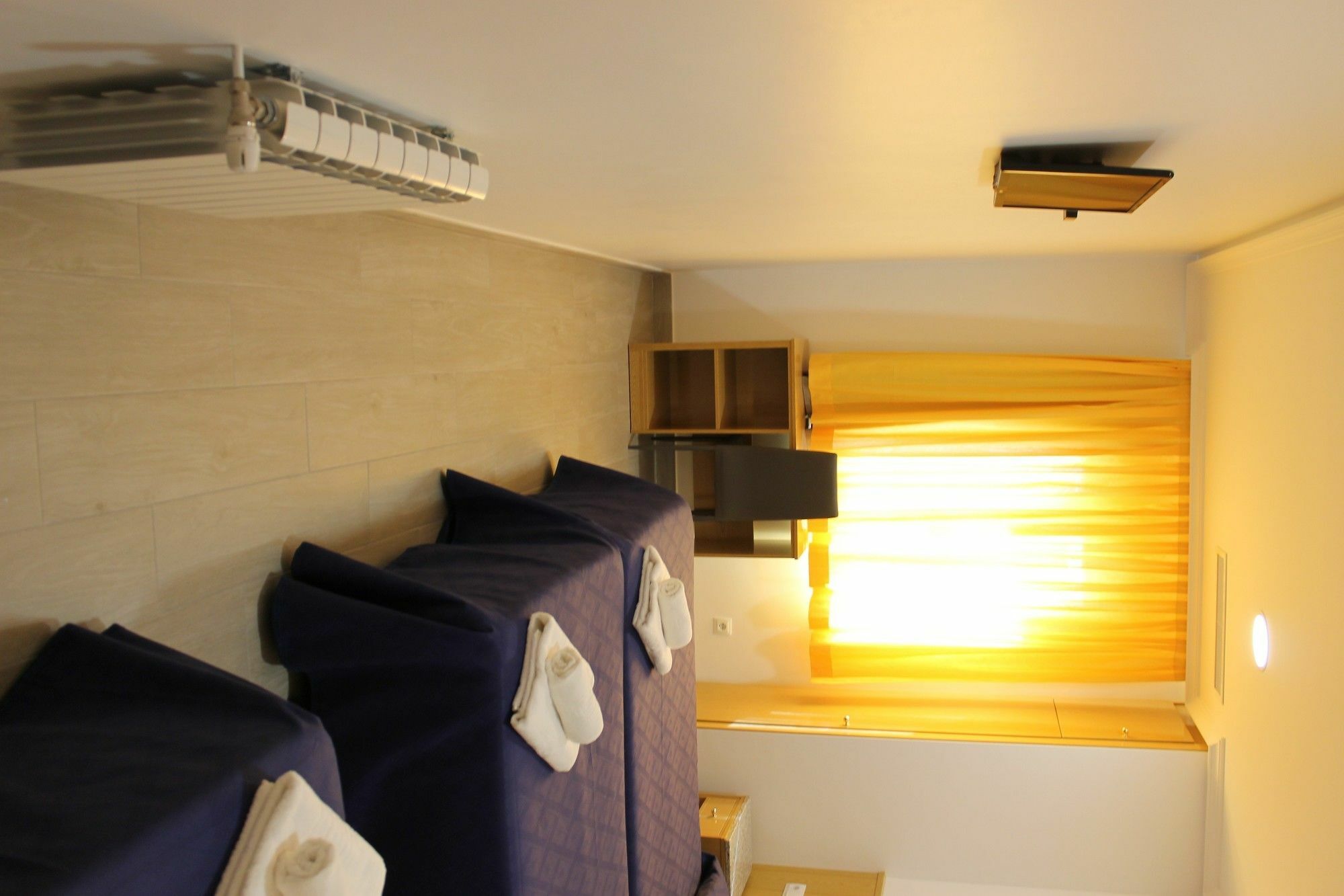 โอสตัล กอนชิตา เลกาซปี Hotel มาดริด ภายนอก รูปภาพ