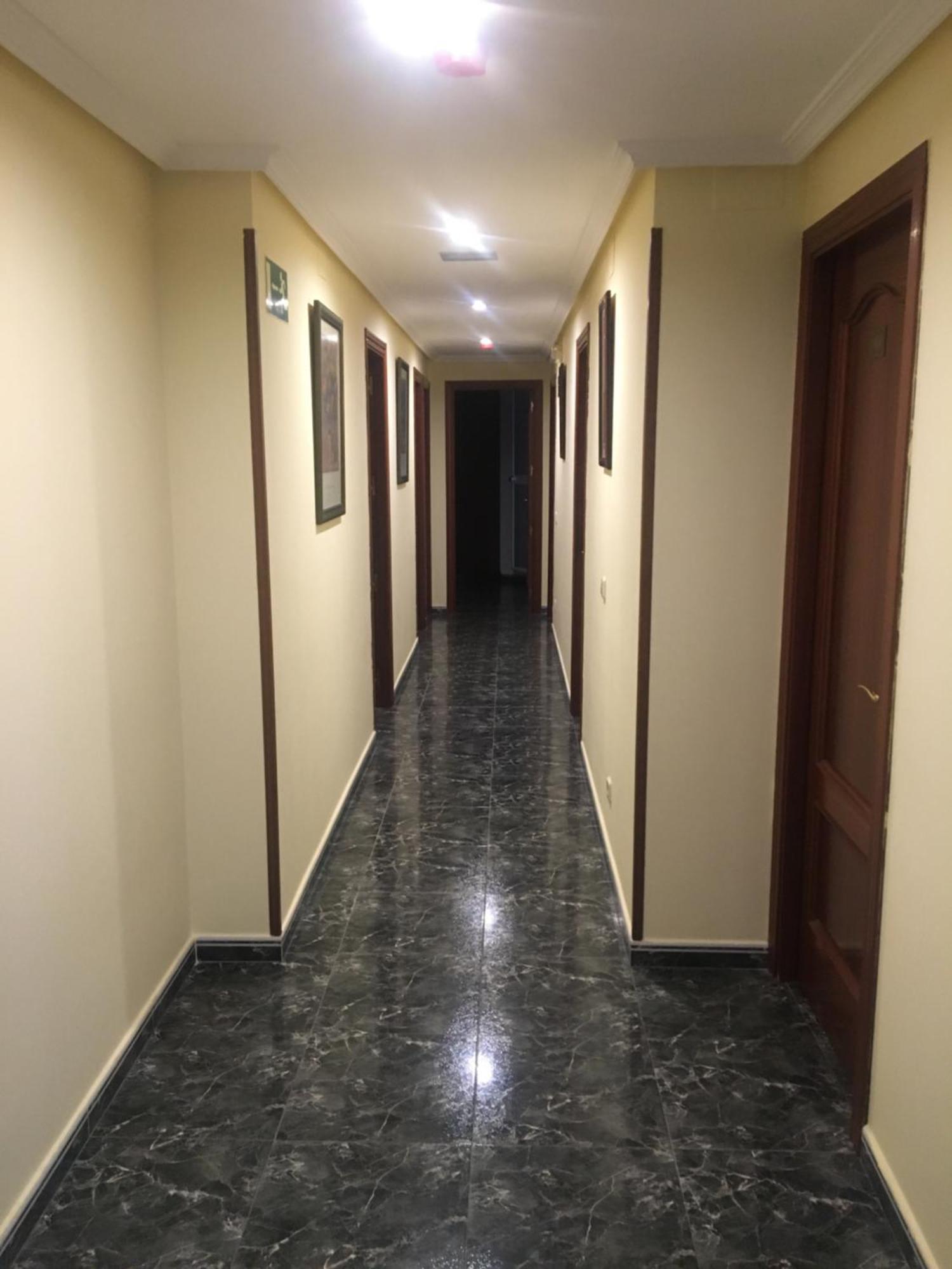 โอสตัล กอนชิตา เลกาซปี Hotel มาดริด ภายนอก รูปภาพ
